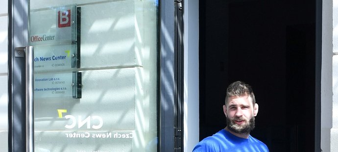 Český zápasník MMA Jiří "Denisa" Procházka během návštěvy redakce Sportu
