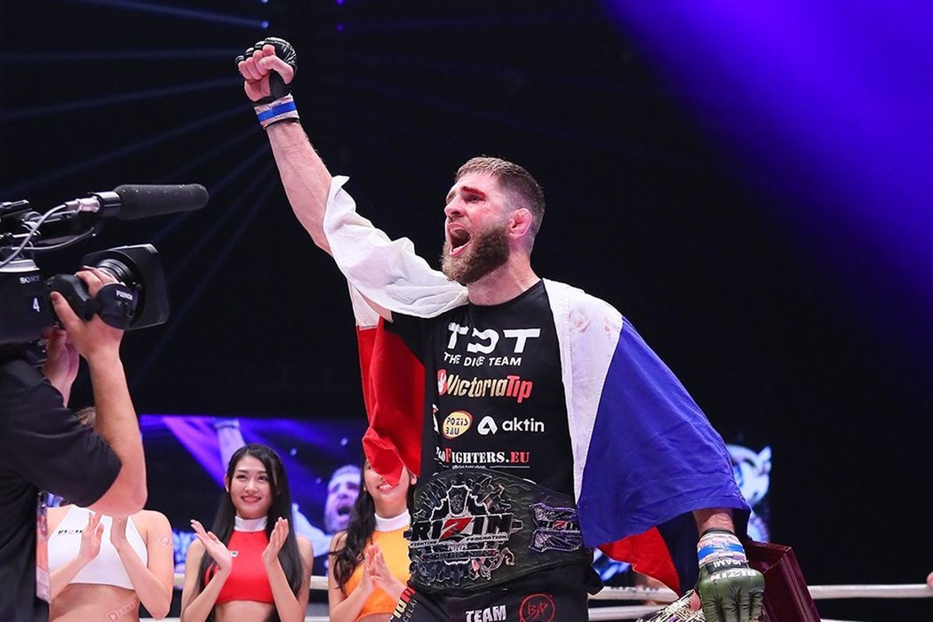 Jiří Procházka zažil obrovské úspěchy v japonské organizaci Rizin. Jak si povede v UFC?