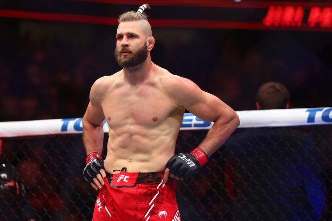 Hvězdný MMA zápasník Procházka po cenné výhře: Hledám si přítelkyni! Hvězdný MMA zápasník Procházka po cenné výhře: Hledám si přítelkyni!