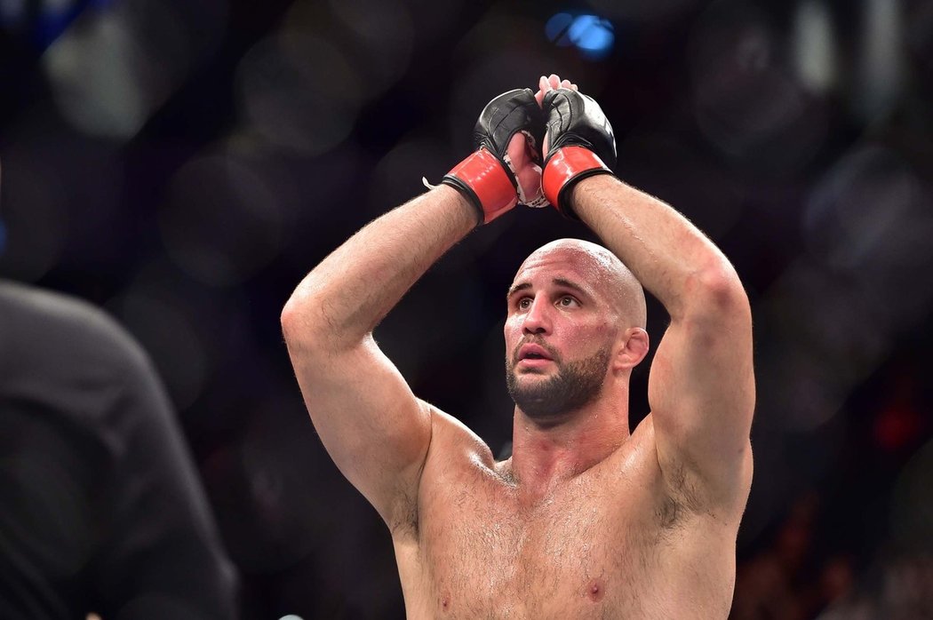 Volkan Oezdemir, první soupeř Jiřího Procházky v UFC