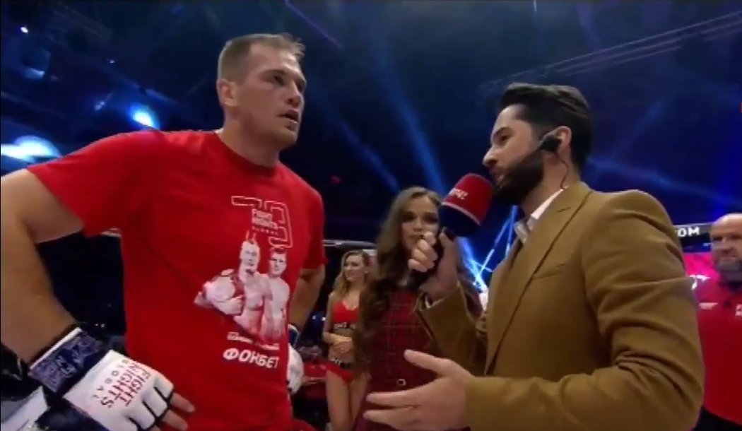 Český MMA bojovník Viktor Pešta porazil Alexeje Kudina