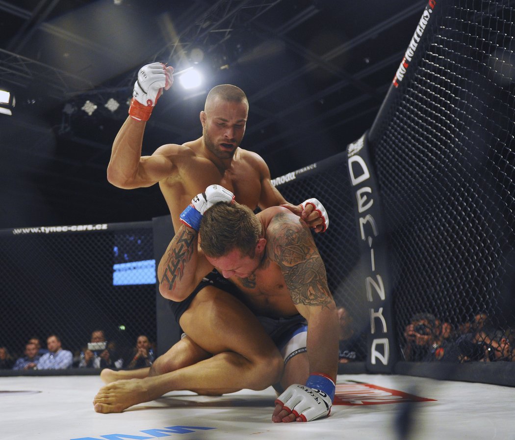 „UFC, já se vrátím!“ cílí Karlos Vémola k návratu mezi elitu