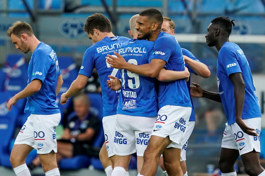 Proti Molde v předkole Ligy mistrů schytali fotbalisté KuPS Kuopio pět branek, Slovan Bratislava ale dokázali vyřadit.