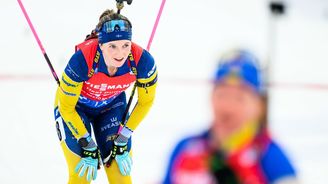 Ať už dají s Ukrajinou pokoj. Švédská biatlonová výprava v modro-žlutém oblečení rozčílila české fanoušky