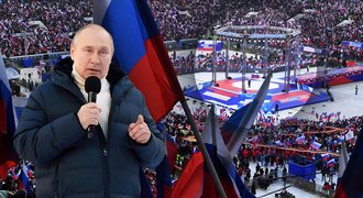 Krásné špinavé Lužniky. Po SSSR využívá stadion k propagandě i Putin