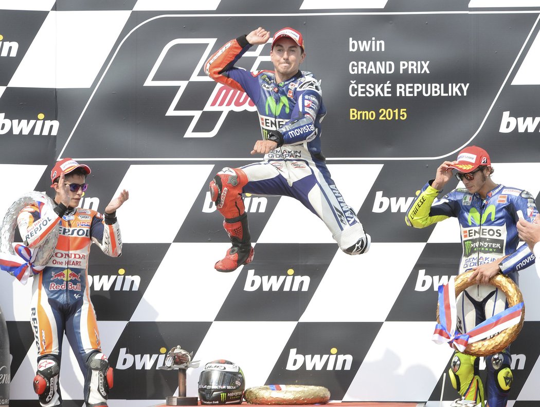 Zleva Marquez, Lorenzo a Rossi