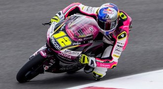 Salač v Portugalsku třináctý, vyhrál Acosta. MotoGP ovládl Quartararo