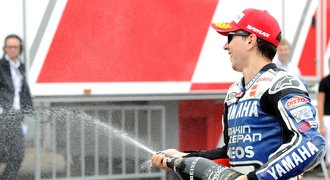 Španěl Lorenzo je podruhé šampionem MotoGP, Abraham dojel devátý