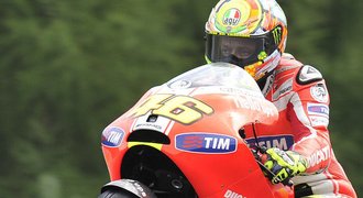 Fenomén Rossi se s Ducati trápí. Hodí ručník do ringu a ukončí kariéru?