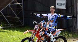 Sporťáček motivuje děti k pohybu, říká freestyle motokrosař Pilát