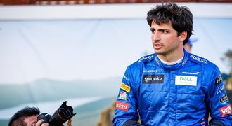 Formule hlásí změny: Sainz jde do Ferrari, McLaren získal Ricciarda