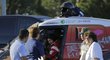 Vůz čínské pilotky Guo Meiling vlétl během prologu Rallye Dakar do diváků a několik jich zranil. Pořadatelé následně prolog zrušili.