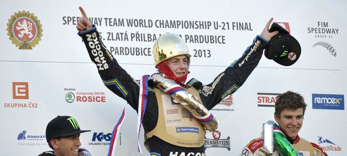 Zleva Greg Hancock z USA, Darcy Ward z Autrálie a Przemyslaw Pawlicki z Polska na stupních vítězů