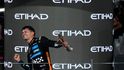 Lando Norris začíná oslavovat titul mistra světa