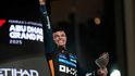 Obrovská radost Landa Norrise při oslavách titulu mistra světa
