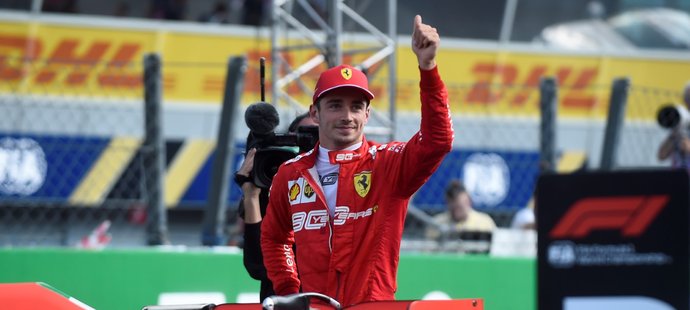 Charles Leclerc ovládl kvalifikaci na Velkou cenu Itálie, startovat bude z pole position