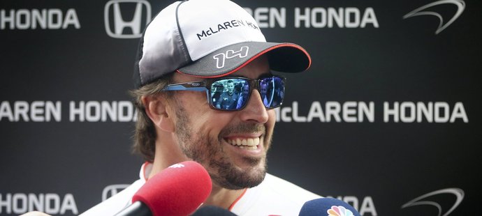 Fernando Alonso dostal svolení k návratu do šampionátu po zranění v prvním závodě