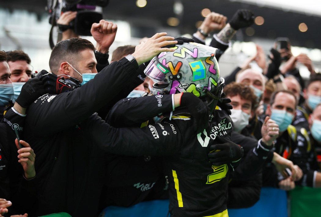 Daniel Ricciardo si s Renaultem dojel v GP Eifelu pro třetí místo