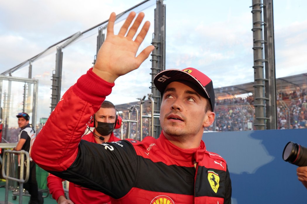 Pole position v Austrálii získal Charles Leclerc