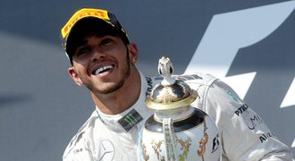 Pověrčivý šampion Lewis Hamilton: Dřív nosil trenýrky pro štěstí