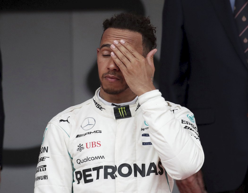 Lewis Hamilton letos nedominuje tak, jako před rokem...