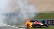 Francouz Jules Bianchi z týmu Marussia nedokončil nedělní závod F1. Jeho monopostu vybouchl motor a vůz začal hořet