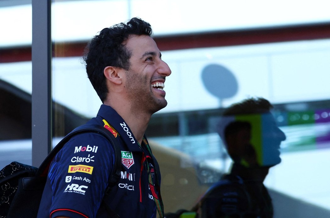 Daniel Ricciardo se vrací do F1, v AlphaTauri nahradí Nycka de Vriese