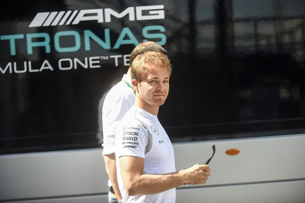 Nico Rosberg zamotal Mezinárodní automobilové federaci hlavu