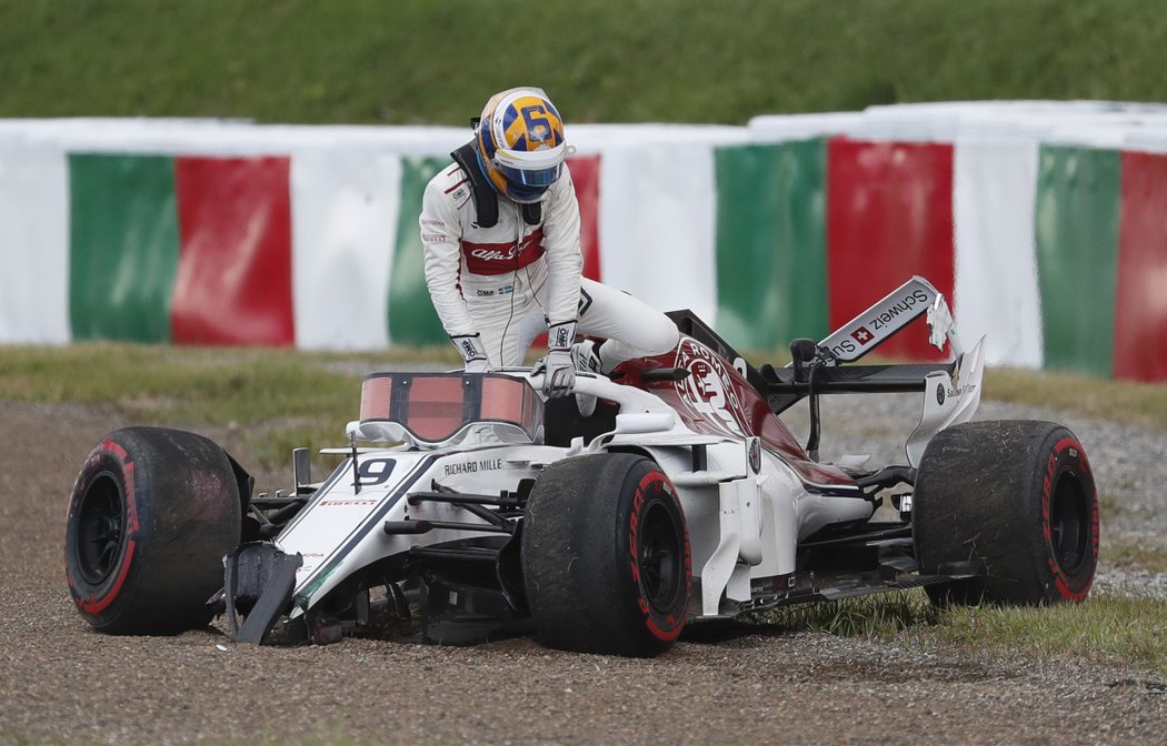 Marcus Ericsson takhle rozbil svůj Sauber