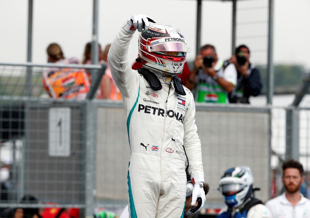 Lewis Hamilton z Mercedesu ovládl kvalifikaci na Velkou cenu Maďarska