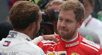 Vettel gratuluje Hamiltonovi: Byl lepší a titul si letos zasloužil