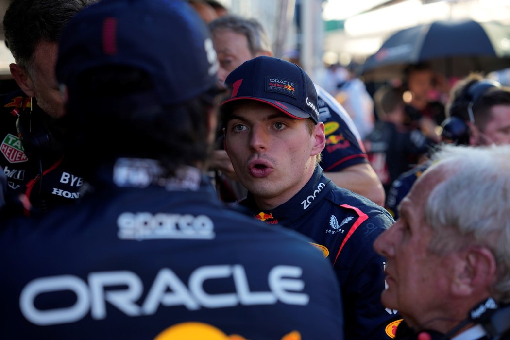 Závodník Max Verstappen zajistil Red Bullu i třetí vítězství v sezoně
