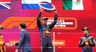 Verstappen krok od nesmrtelnosti. Veterán zuřil: Co se mu honilo hlavou?