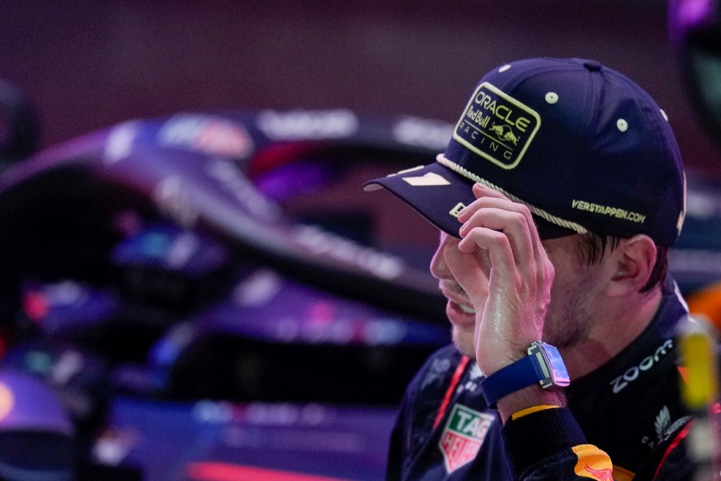Max Verstappen je potřetí za sebou mistrem světa formule 1