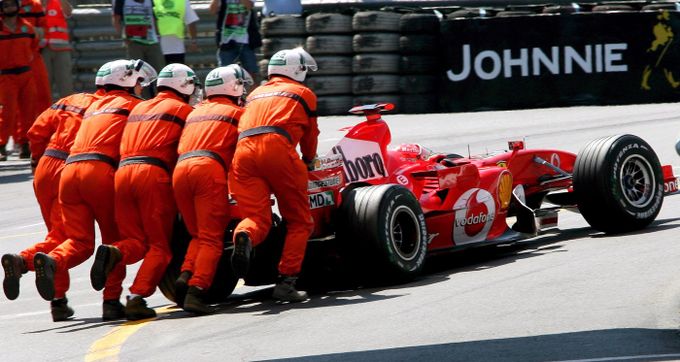 Největší skandály, které otřásly formulí 1: podvody, špionáž a beranidlo na trati Největší skandály, které otřásly formulí 1: podvody, špionáž a beranidlo na trati
