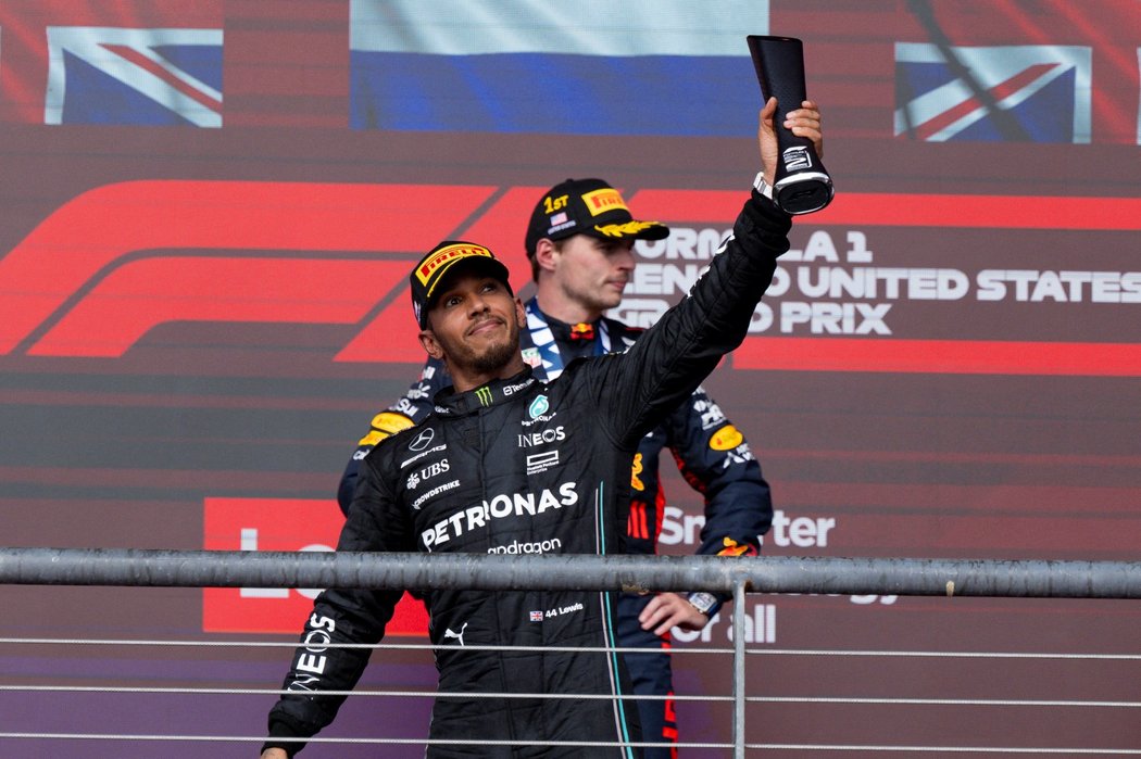 Britský pilot Lewis Hamilton byl diskvalifikován z Velké ceny USA