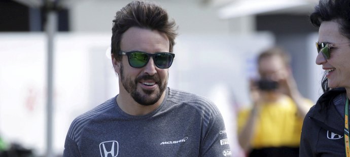 Fernando Alonso si myslí na takzvanou "trojkorunu"