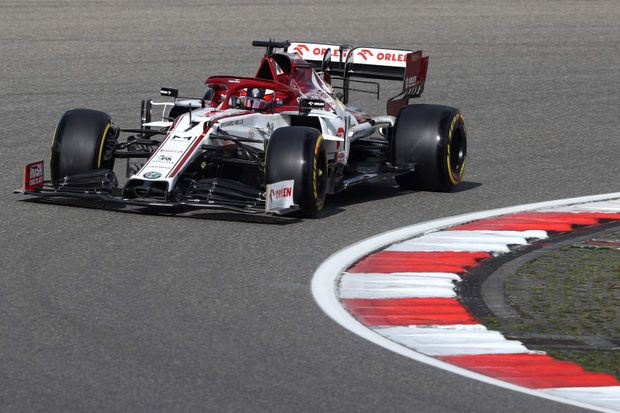 Kimi Räikkönen ve voze Alfy Romeo v F1 Kimi Räikkönen ve voze Alfy Romeo v F1