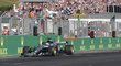 Lewis Hamilton v cíli jako vítěz