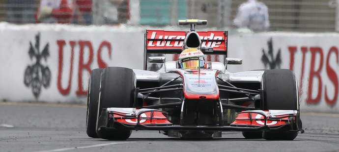 McLareny ovládly první letošní tréninky.
