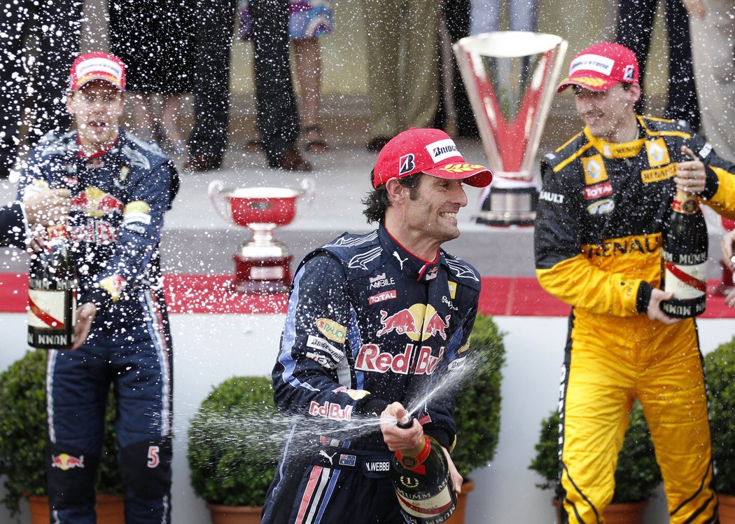 Mark Webber slaví vítězství v GP Monaka