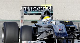 Tréninky v Bahrajnu vyhrál Rosberg, porazil Webbera s Vettelem