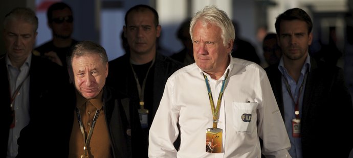 Šestašedesátiletý Charlie Whiting utrpěl plicní embolii