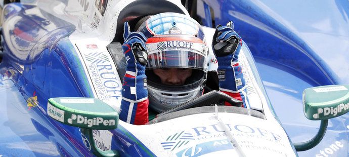 Takuma Sato neskrýval v cíli velkou radost