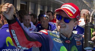 Hanika, Kornfeil i Abraham ve Španělsku spadli. Moto GP vyhrál Lorenzo