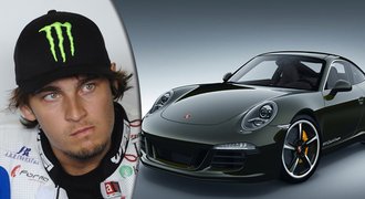 Závodník Karel Abraham měl autonehodu: Zničil porsche!