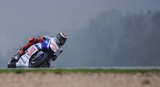 Lorenzo si dělá řidičák: Nikdy jsem nezkusil jet na motorce pomalu