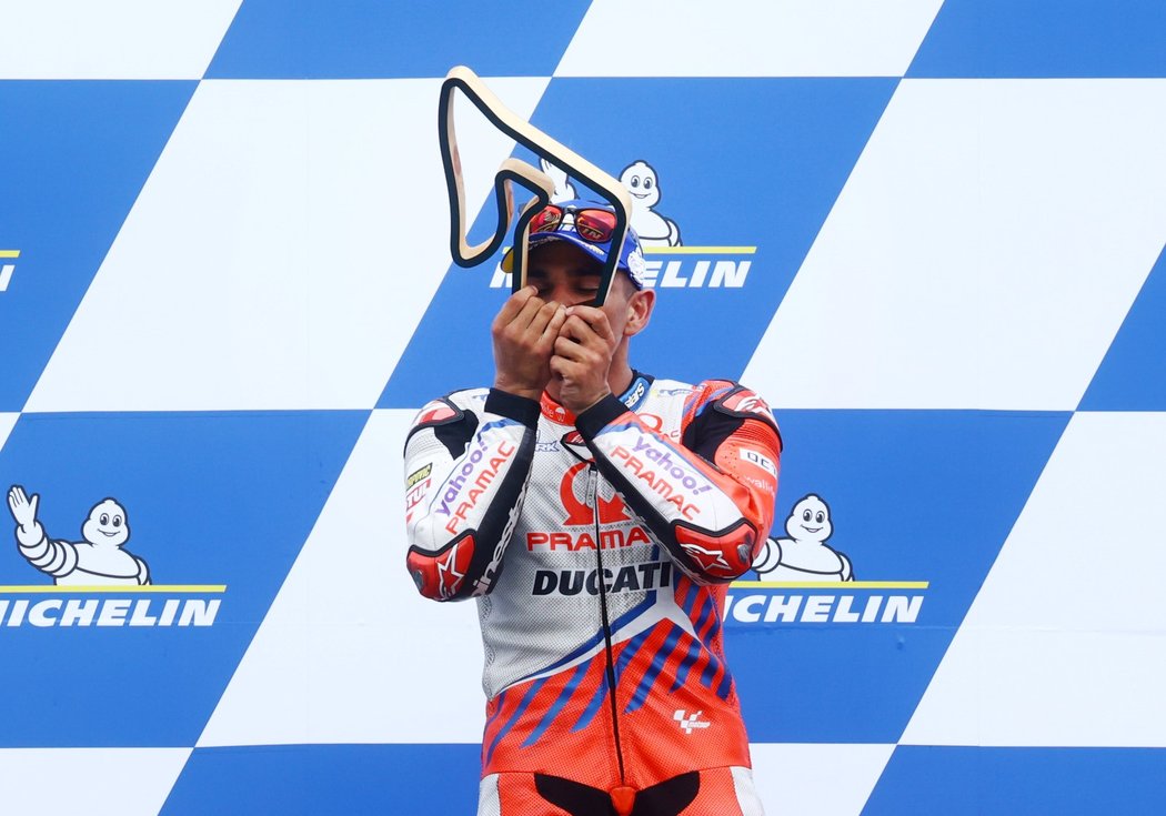 Jorge Martín slaví svůj první triumf v MotoGP