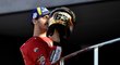 Francesco Bagnaia slaví zisk prvního titulu mistra světa v MotoGP