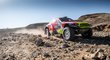 Auto Martina Prokopa během páté etapy Rallye Dakar